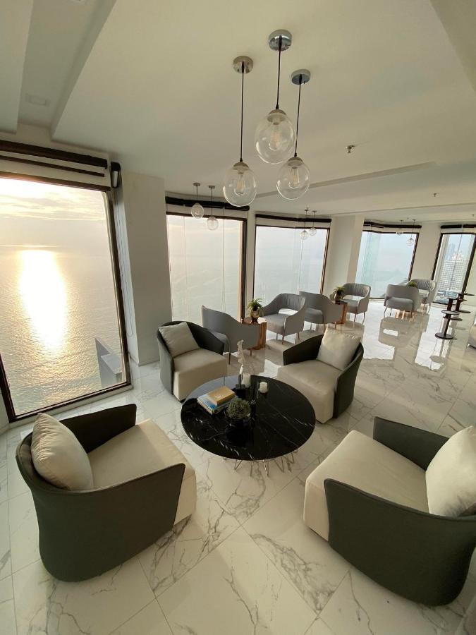 Aeras Jomtien By Cherry Aparthotel Exterior photo