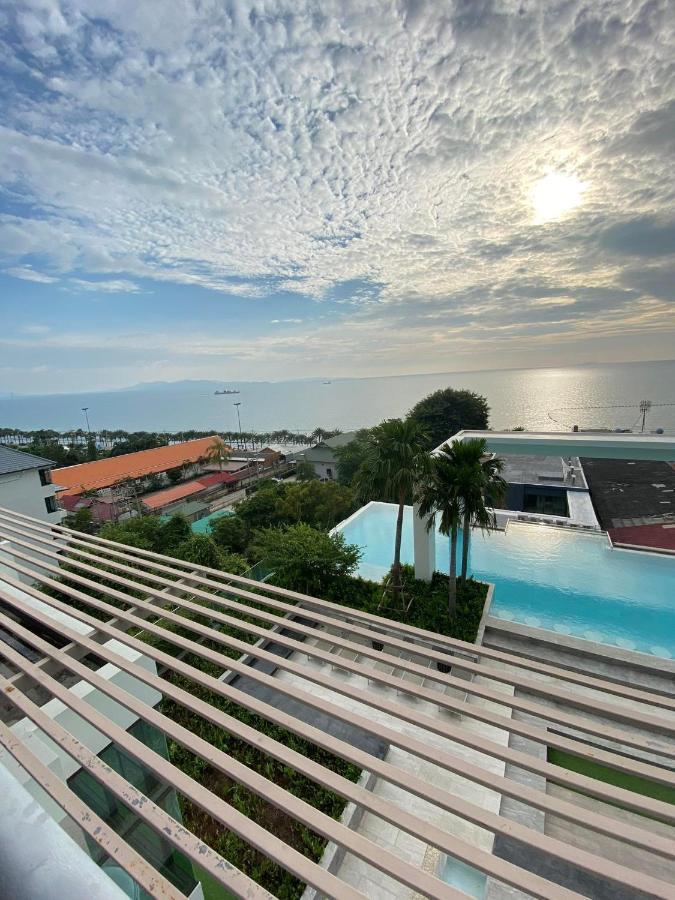 Aeras Jomtien By Cherry Aparthotel Exterior photo