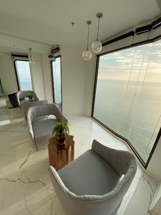 Aeras Jomtien By Cherry Aparthotel Exterior photo