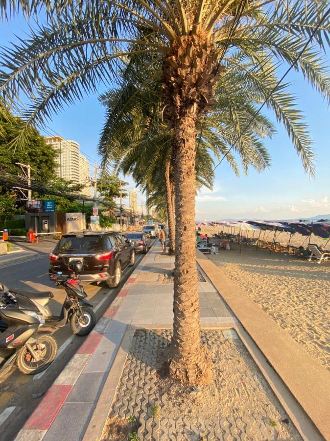 Aeras Jomtien By Cherry Aparthotel Exterior photo