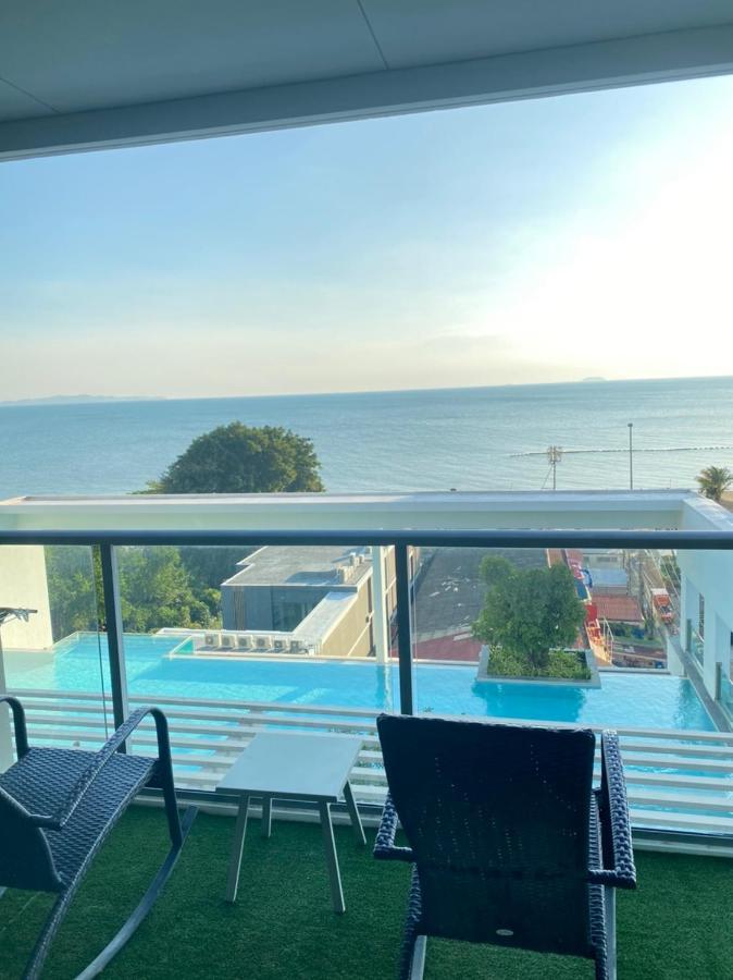 Aeras Jomtien By Cherry Aparthotel Exterior photo