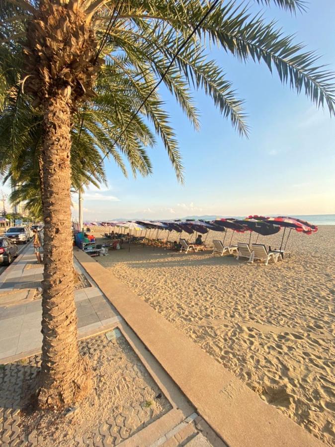 Aeras Jomtien By Cherry Aparthotel Exterior photo